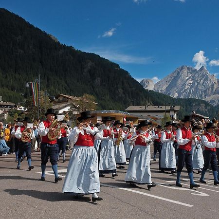 Hotel Grohmann Campitello di Fassa Eksteriør bilde